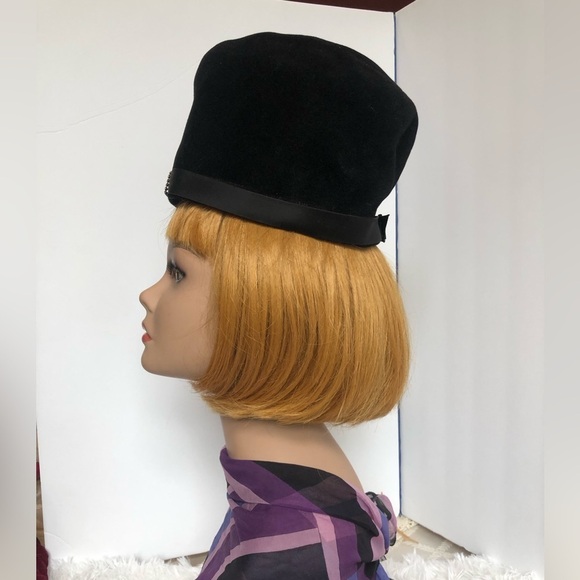 VTG Miss Eileen Originals Hat Black with Rhinestones and Bow Detail - Picture 4 of 11